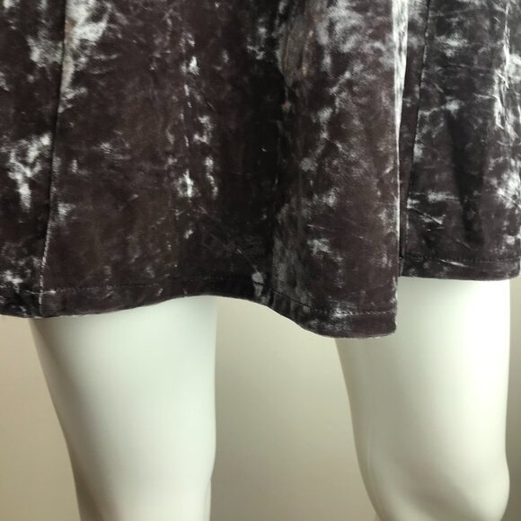 4 for $35 🍄 AE Gunmetal Crushed Velvet Ruffle Sleeve Mini Dress - Picture 4 of 9